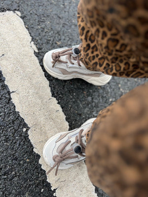 Sneak & Chill - KIDITOPIA