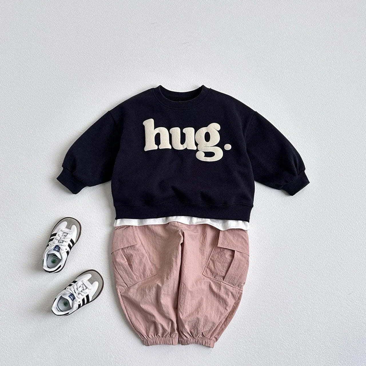 Hugs Pullover - KIDITOPIA