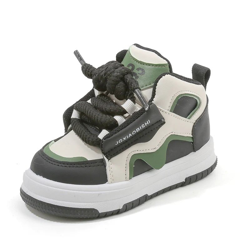 Mini Skater Kicks 🛹 - KIDITOPIA